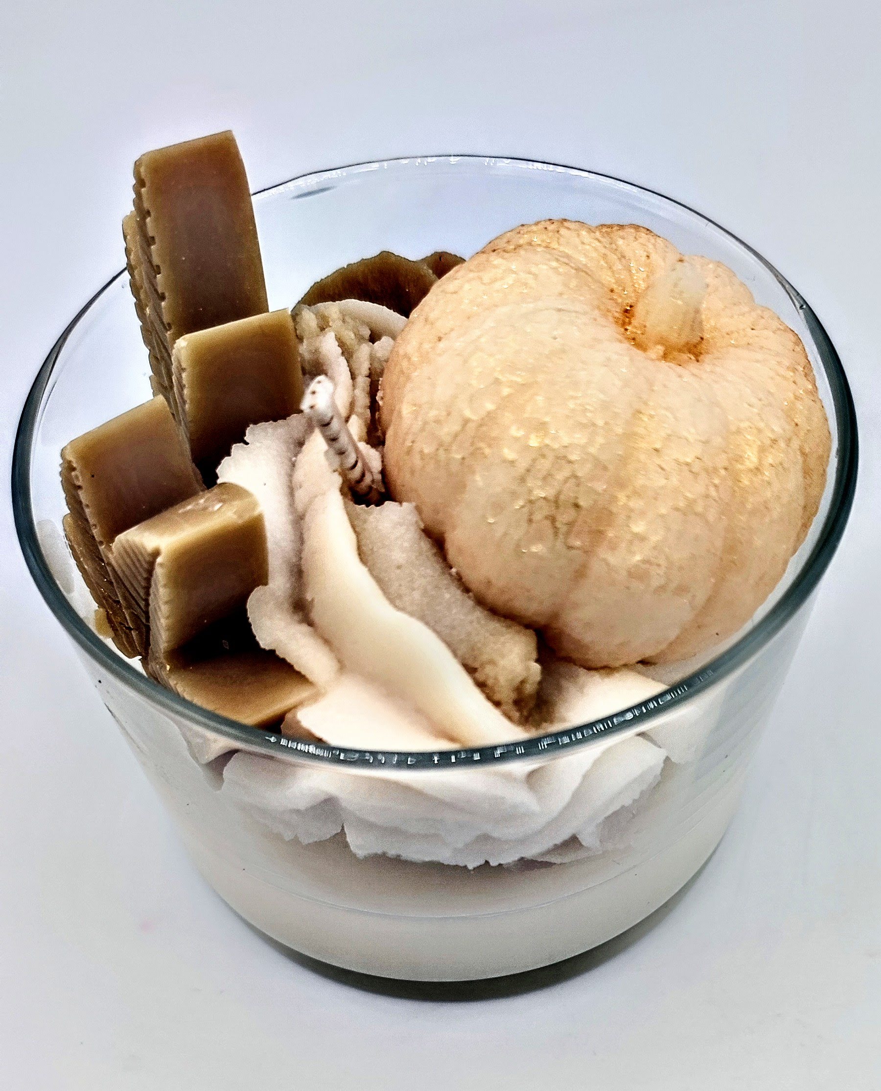 bougie chantilly citrouille blanche et doré